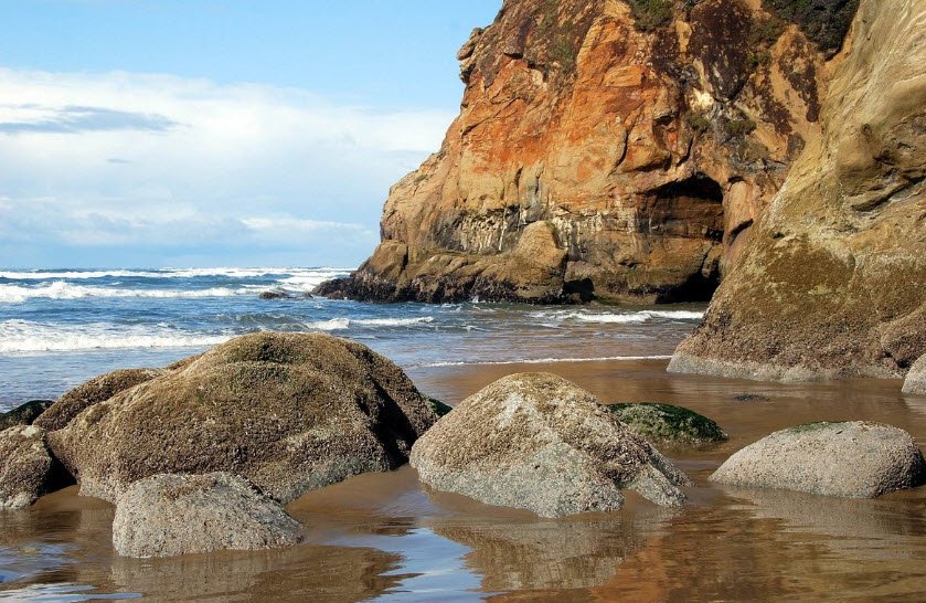 Hug Point State Recreation Site, Oregon, USA